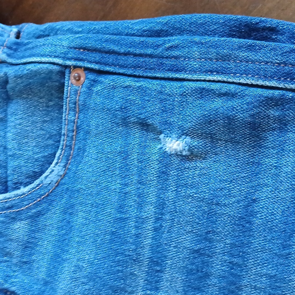 Lucky Brand Jeans - Picture 7 of 8